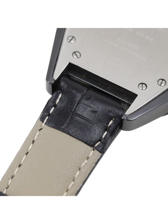 Chanel 33 Ceramic Leather Quartz Analog Display Black Dial Watch main image 11